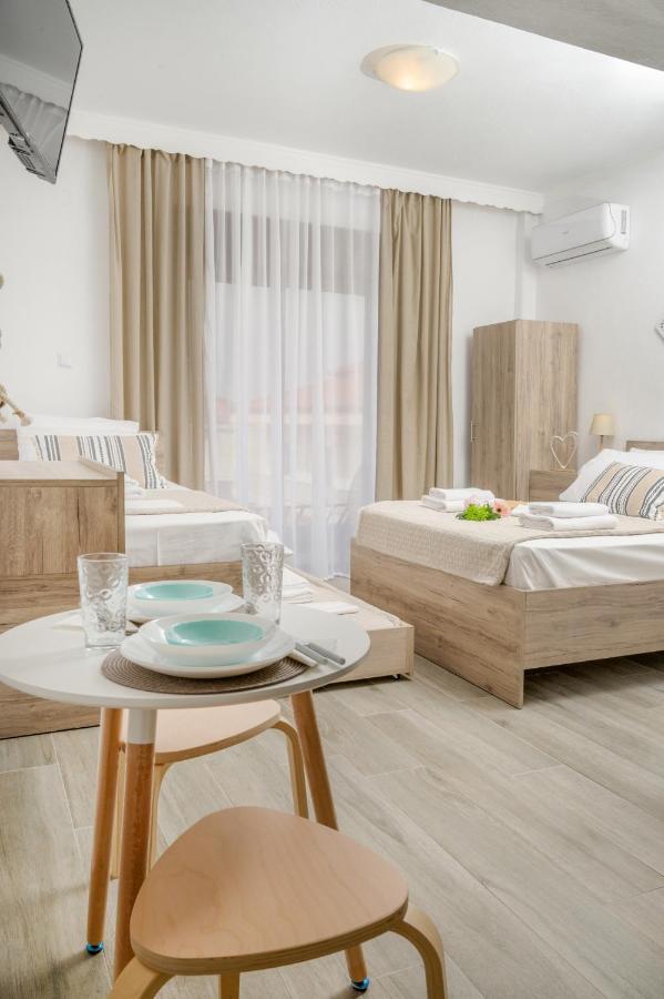 Sand Rooms To Let 依诺罗达 外观 照片